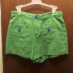 Kelly Green Highwaist Shorts